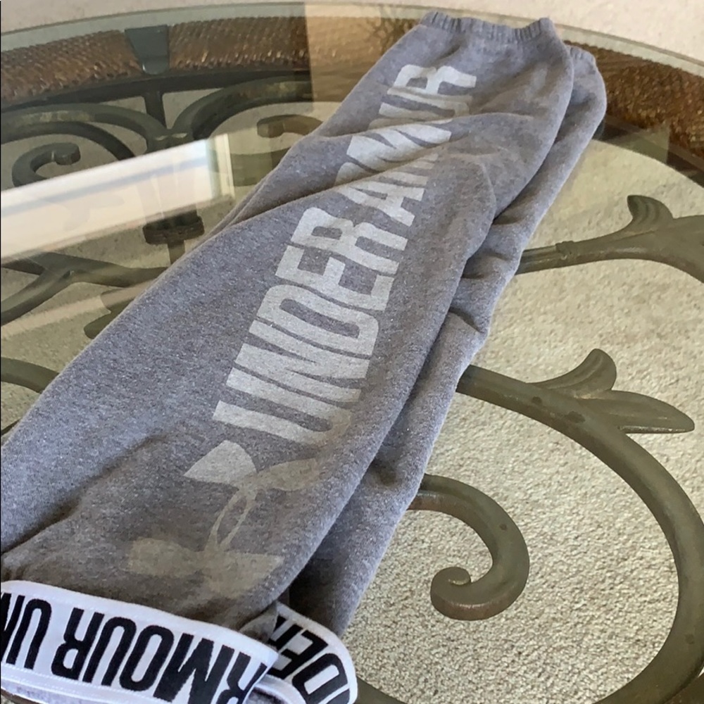 Gray under armour sweatpants